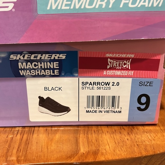 Skechers  Memory Foam Machine Washable - Picture 16 of 16